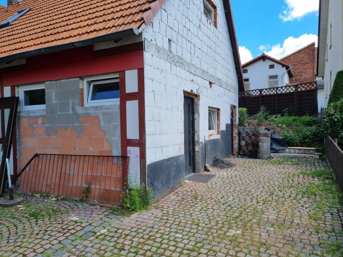 Ferienwohnung/Monteurwohnung Alte Garage Ahnatal Exterior foto